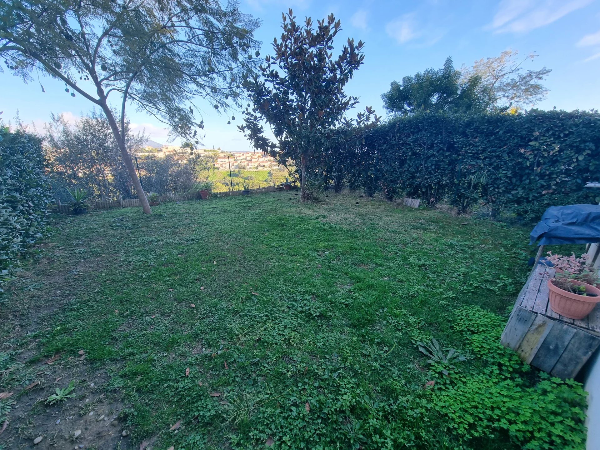 F2 / SAINT ANTOINE DE GINESTIERE