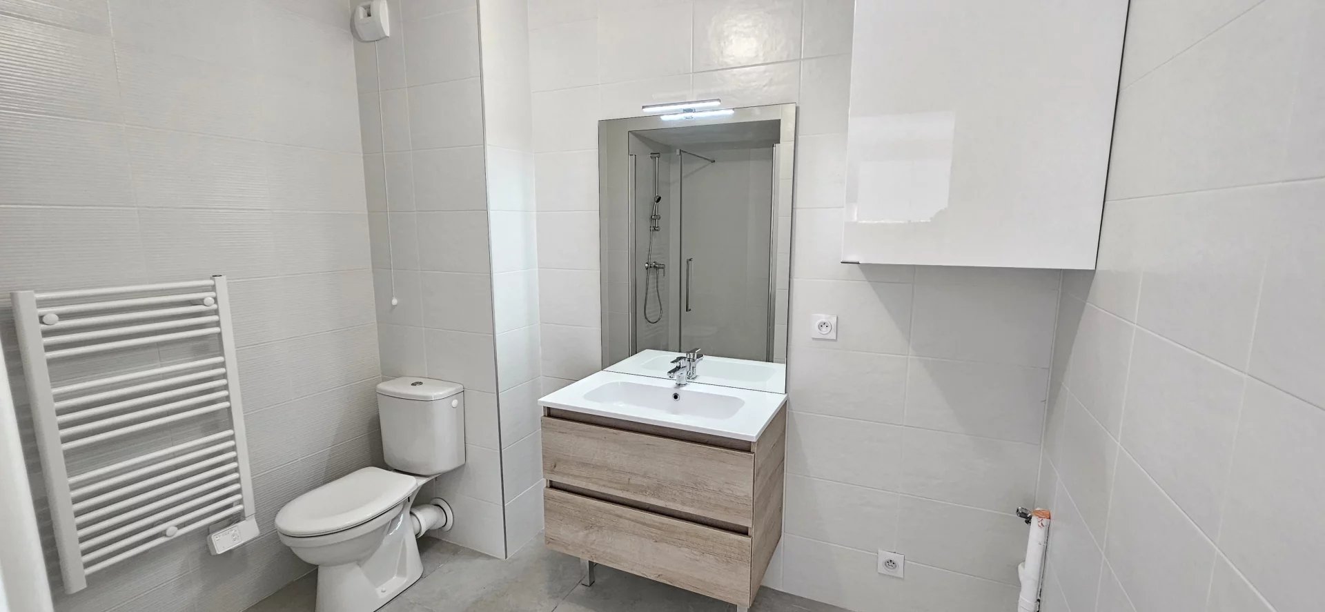 F2 - SAINT LAURENT DU VAR / LES PLANS