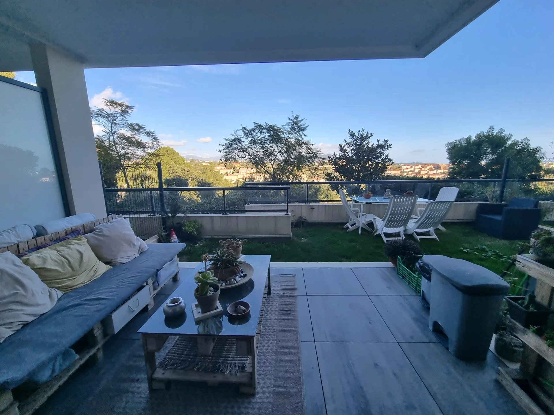 F2 / SAINT ANTOINE DE GINESTIERE