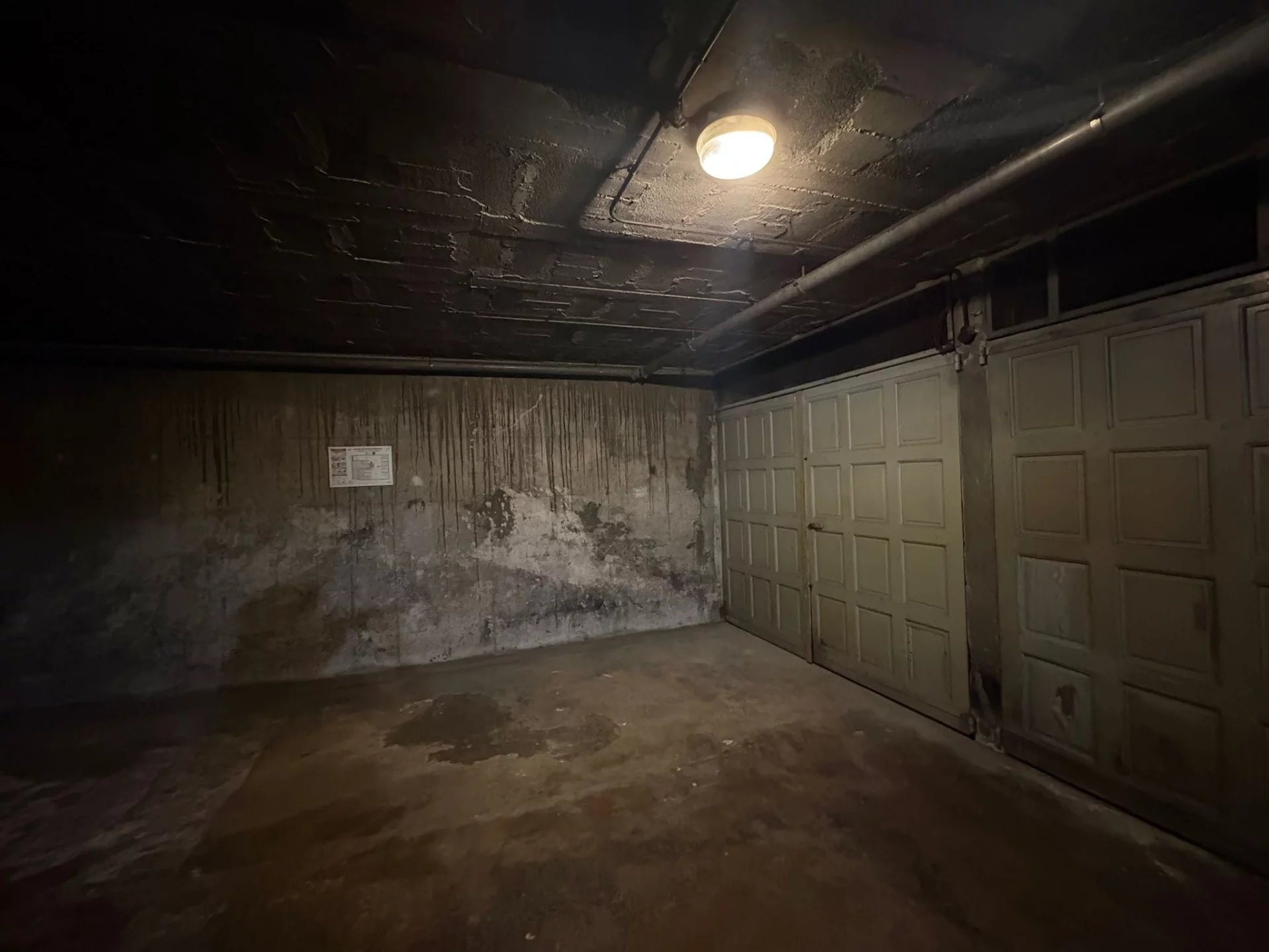 GARAGE A LOUER