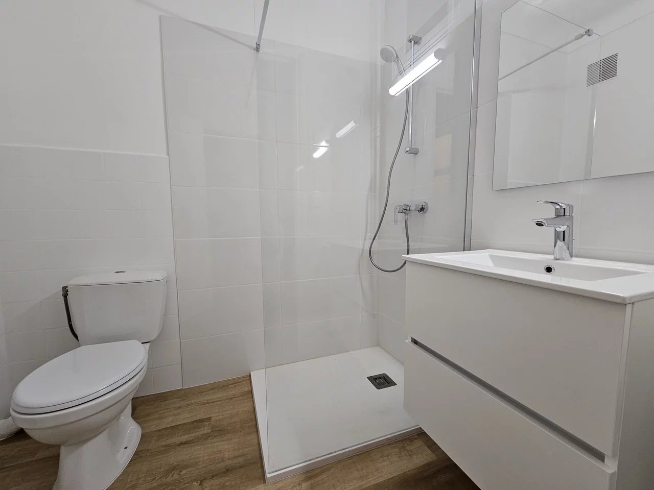 T1 - NICE RUE DE FRANCE