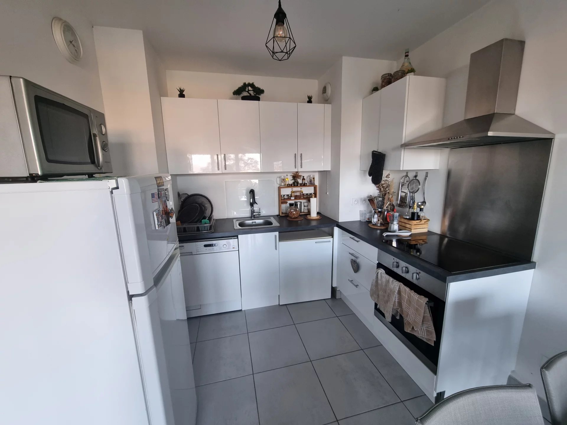 F2 / SAINT ANTOINE DE GINESTIERE