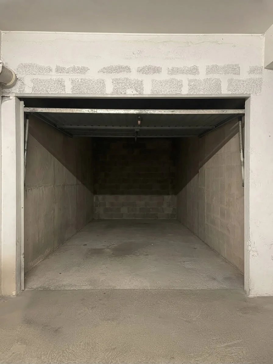 GARAGE NICE TZAREWITCH